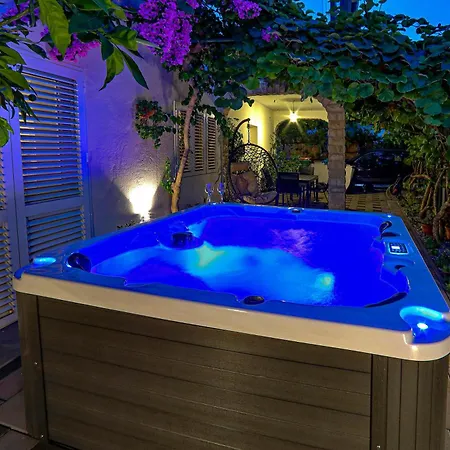 Laura Casa de Férias