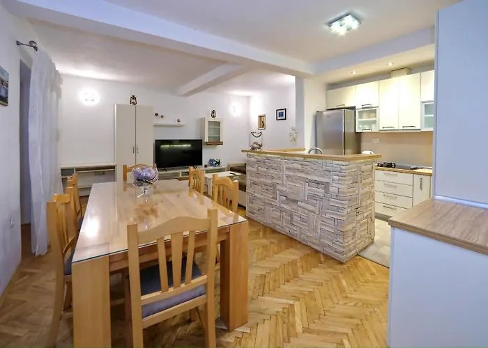 Holiday Resort Laura Holiday home *